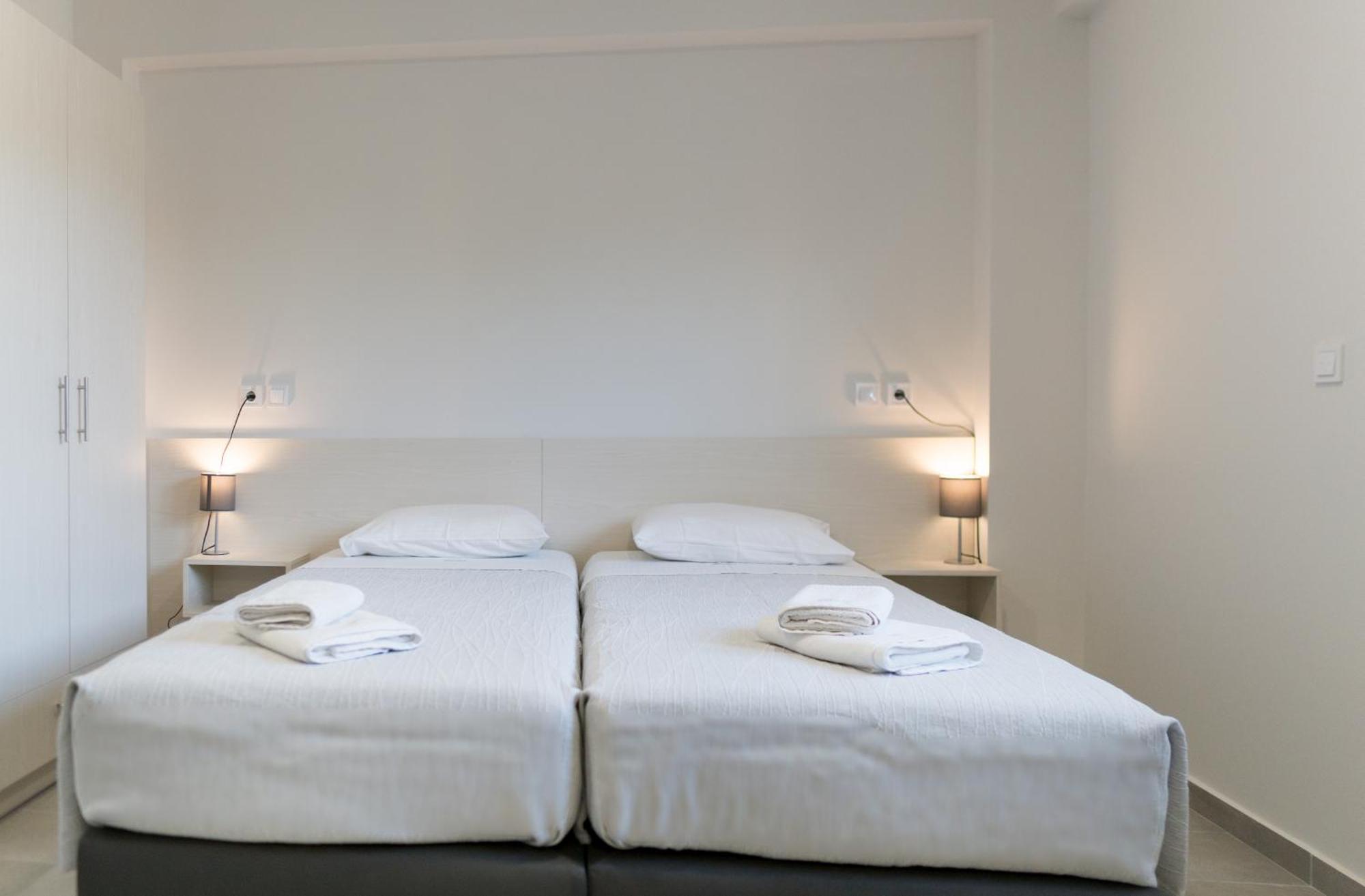 Dion Apartments Laganas Extérieur photo