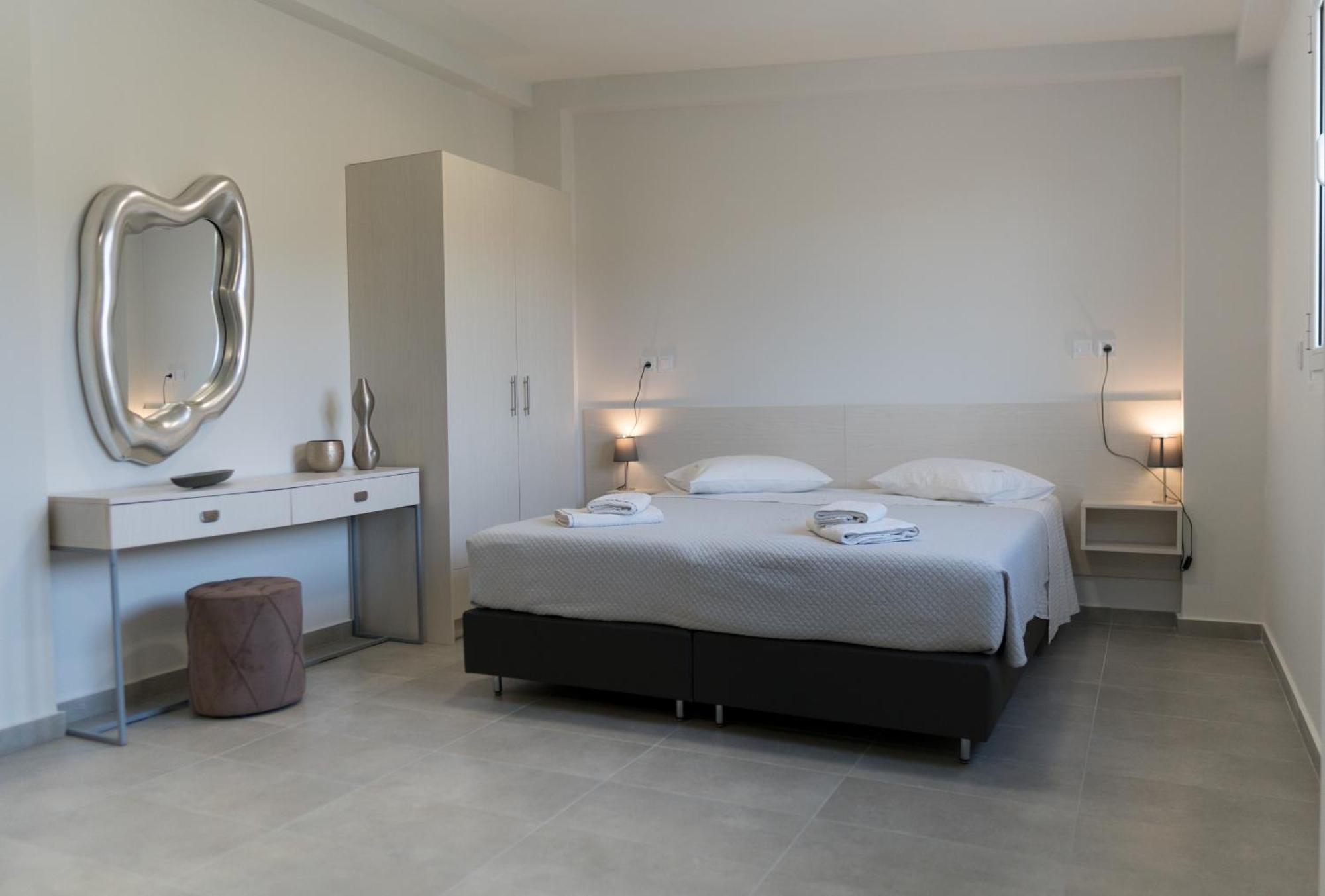 Dion Apartments Laganas Extérieur photo